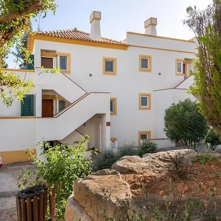 Apartment Vita Portucale ! Pool & Tennis With Balcony