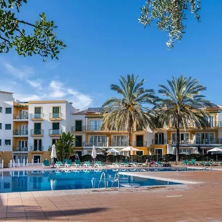 Apartment Vita Portucale ! Pool & Tennis With Balcony